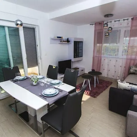 Apartment Apartman 'pomalo-take It Easy' Brodarica (Sibenik-Knin)